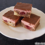 Csokis meggyes süti kép