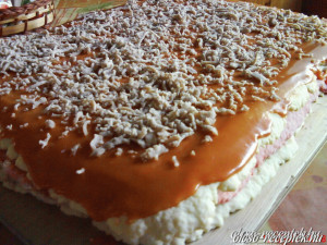 Pudingos gesztenyés szelet