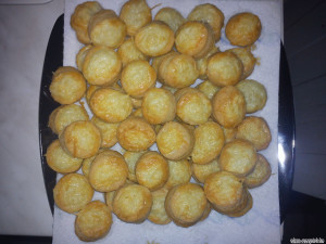 Juhtúrós sajtos pogácsa