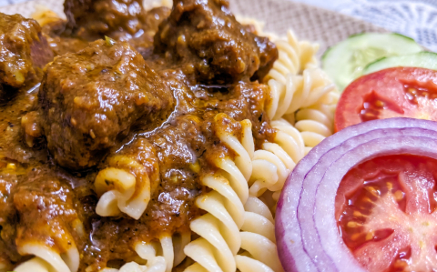 Marhapörkölt