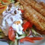 Roston harcsafilé joghurtos salátával