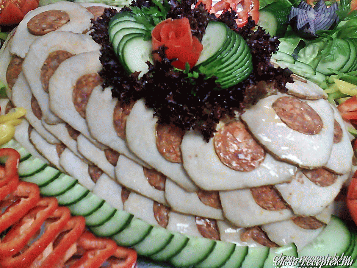 Csabai karajos hidegtál