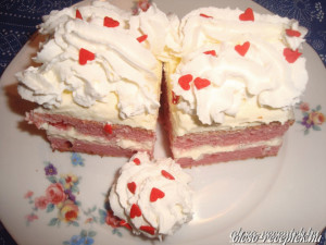 Eper joghurtos vaníliás habos