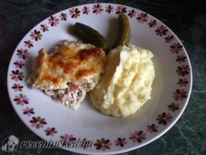 Sajtos tejszínes csirkemell csíkok kép