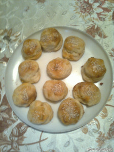 Krumplis kolbászos pogácsa kép