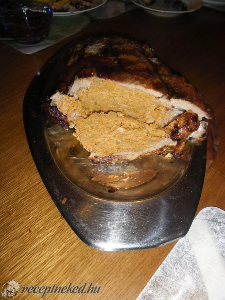 Kellel bélelt dagadó kép