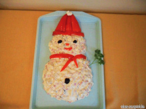 Párizsi salátás hóember kép