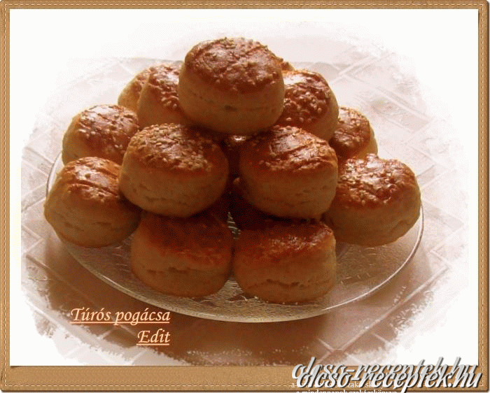 Túrós pogácsa