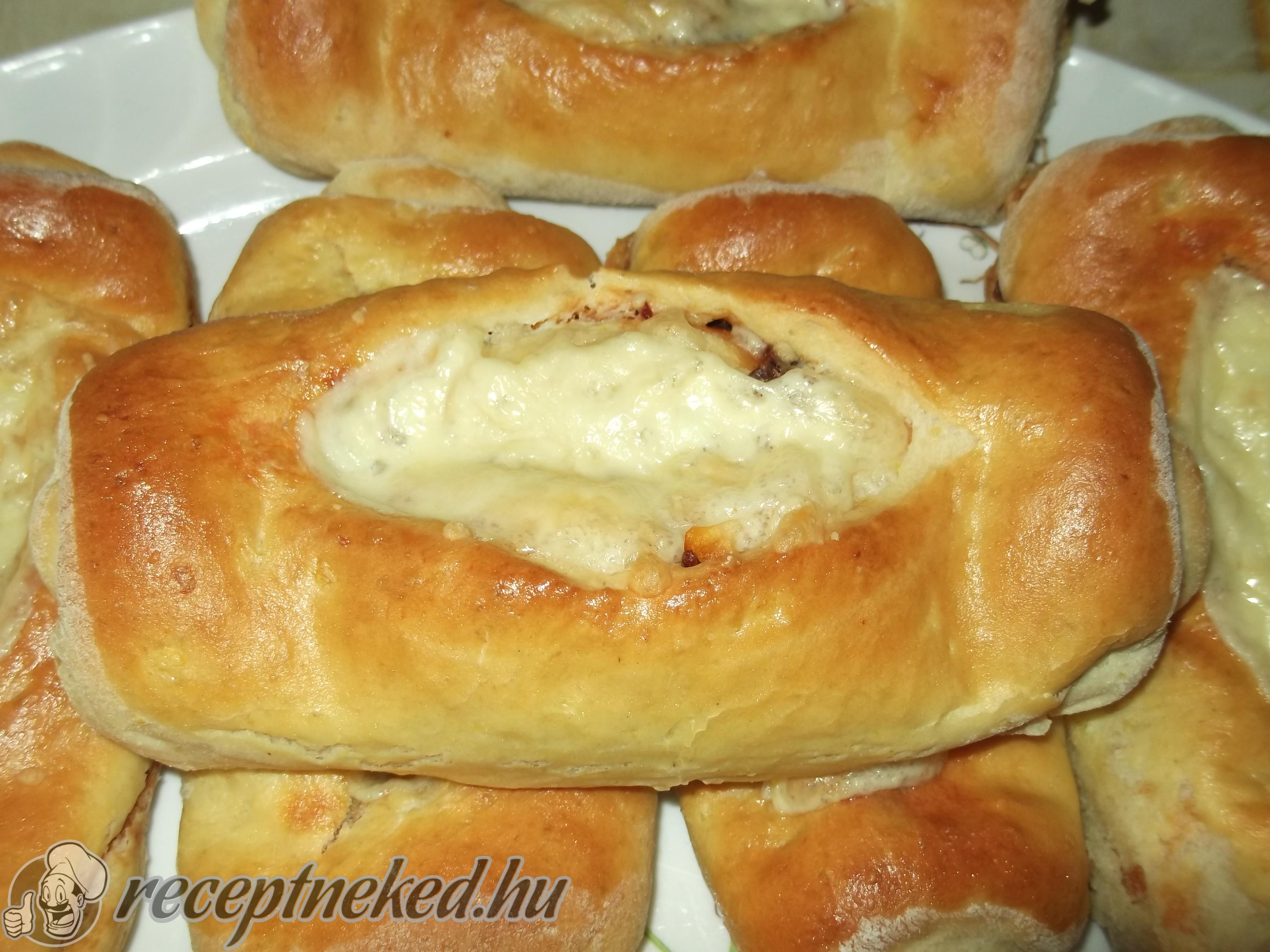 Kolbászos csónakok