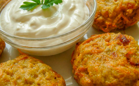 Lepcsánka fokhagymás mártogatóssal