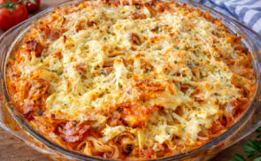 Virslis-paradicsomos tészta