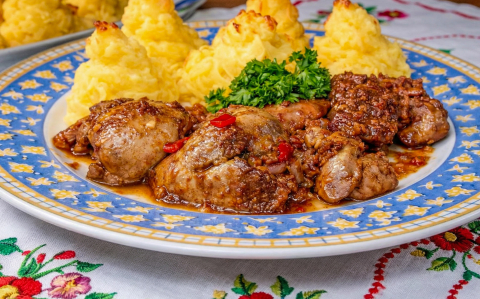 Csirkemáj hercegnő burgonyával