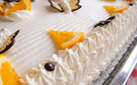Narancsos oroszkrém szelet