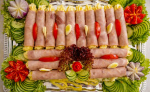 Tormakrémes sonkatekercs