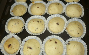 Egyszerű muffin csokidarabokkal