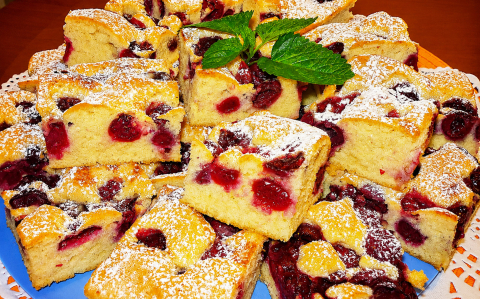 Meggyes pite