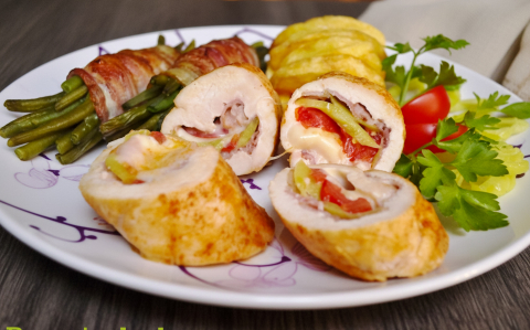 Ördögien jó göngyölt csirkemell