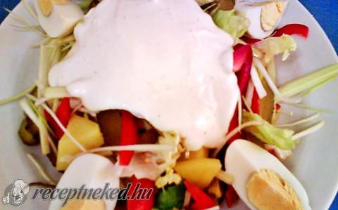 Károlyi saláta roston csirkecsíkokkal