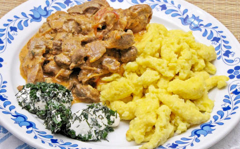 Kapros, tejfölös zúzapaprikás recept fotóval Kapros, tejfölös zúzapaprikás