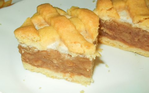 Krémes-habos almás pite