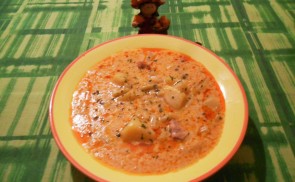 Tárkonyos zöldbabos-húsos leves