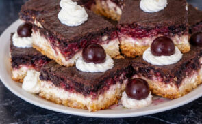 Meggyes-túrós lusta asszonyok receptje