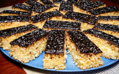 Kókuszos kevert süti