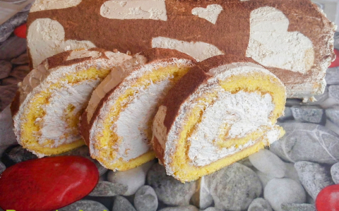 Szives tekercs kávés krémmel töltve