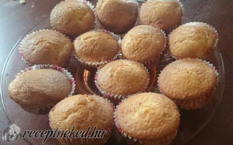 Sárgabarackos-joghurtos muffin