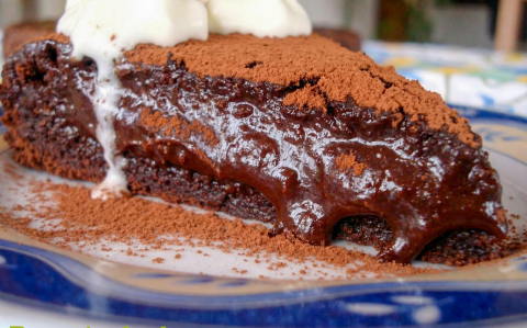 Egyszerű egyben sült csokitorta