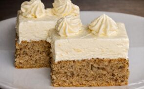 Diós-oroszkrémszelet