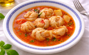 Görcsös tésztaleves