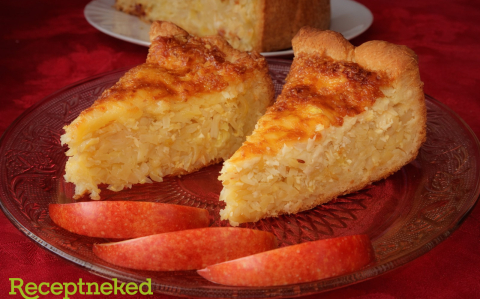 Sajtos krumplitorta almával