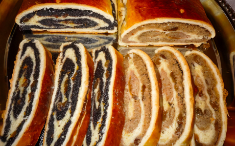 Diós és mákos bejgli kelt tésztából