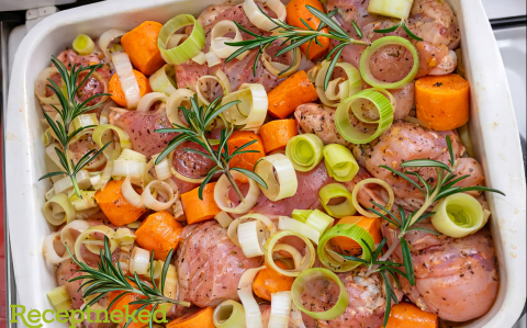 Zöldséges, rozmaringos csirkecomb mézes-szójás burgonyával