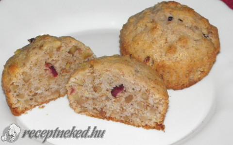 Aszalt áfonyás muffin