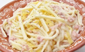 Carbonara spagetti, húsvéti sonkából