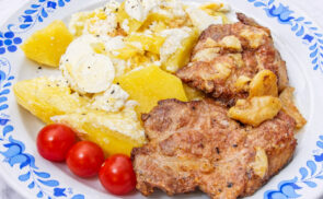 Szaftos, fokhagymás tarja
