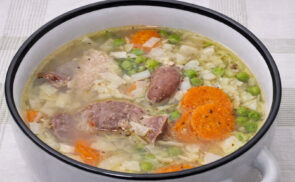 Csirkeaprólék leves