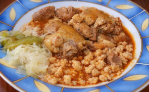 Csülök-köröm pörkölt