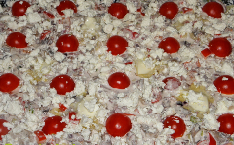 Rakott kecskesajtos tészta