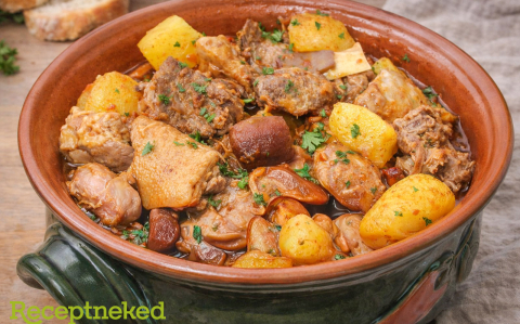 Pincepörkölt gazdagon