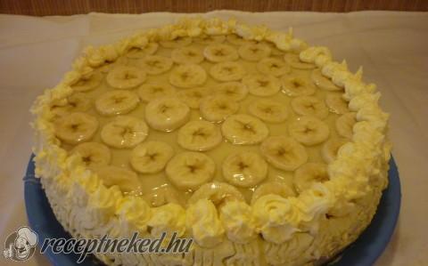 Banános, krémes torta