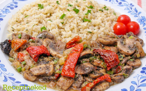 Aszalt paradicsomos gombaragu