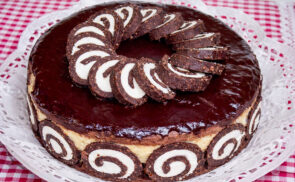 Keksztekercs torta
