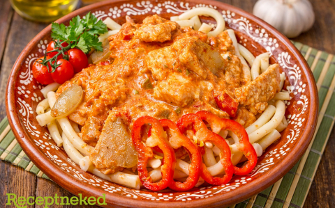 Bakonyi tejfölös sertéscsíkok