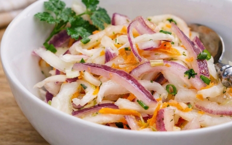 Erdélyi káposztasaláta/muzsdéjos káposzta