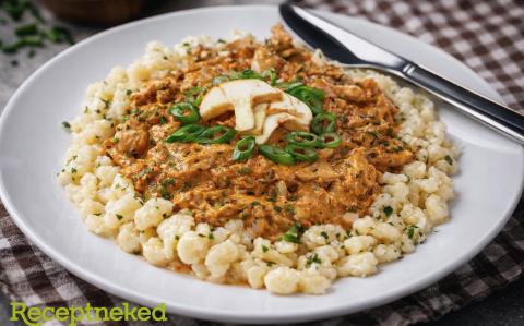 Tejfölös erdei gombapörkölt