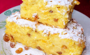 Édes, sült túrós tészta