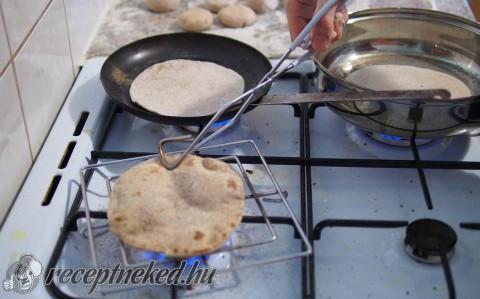 Chapati (indiai lepénykenyér)